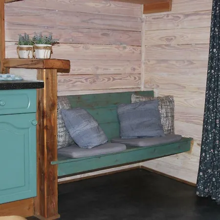 - 't Dekske Alpstuga